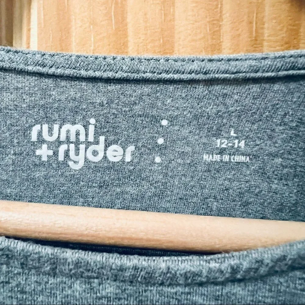 Rumi + Ryder grey super soft long sleeve knit twist tie hem shirt top sz 12 14